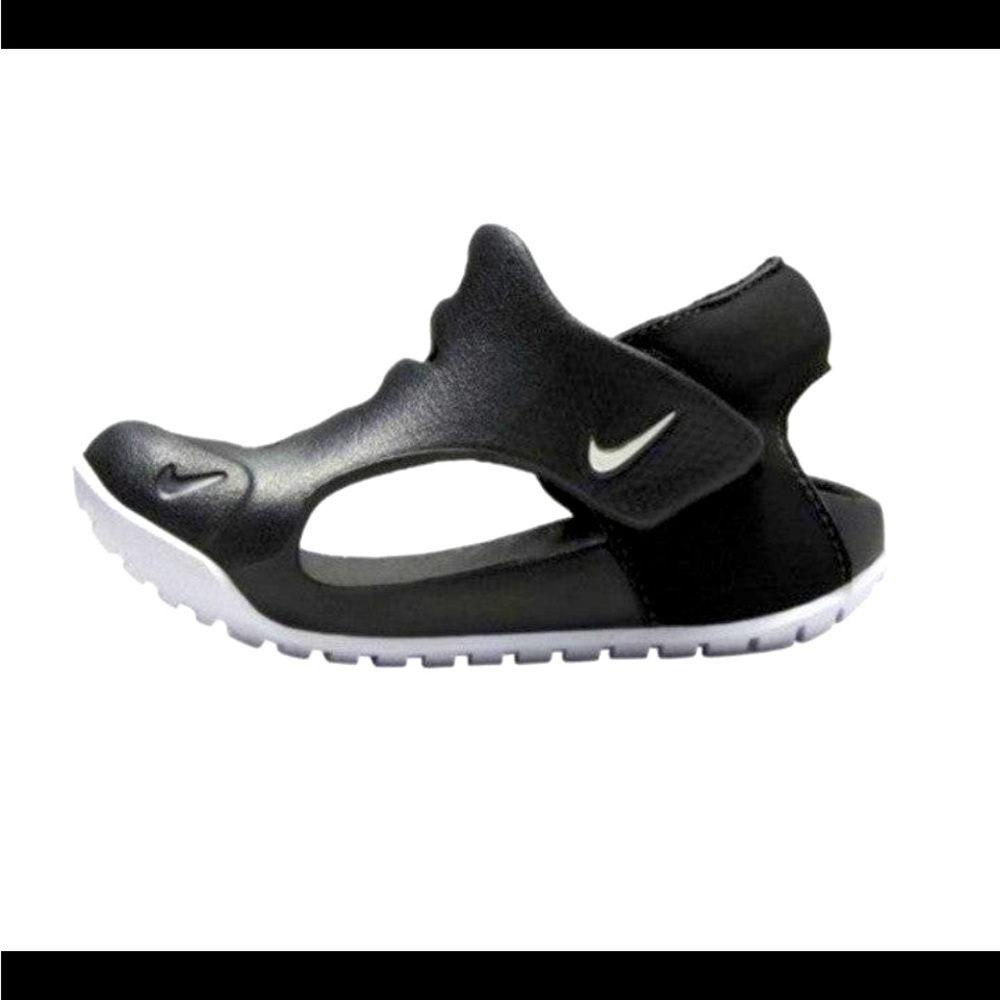 Brand New Nike protect 3 sandals TODDLER SIZES)